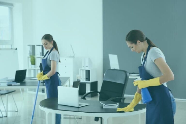 Office cleaning Brisbane – professional desk and floor service